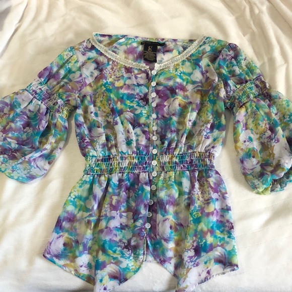 Lavender floral sheer top Small - Picture 1 of 6